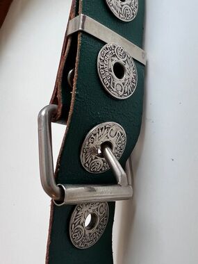 Vintage Avignon Green Silver Coin Leather Belt